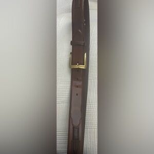 Orvis 12 Gauge Shell Brown Leather Belt with Brass Buckle Size 38, USA Made.